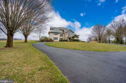 15510 Foxpaw Trl, Woodbine, MD 21797-8000