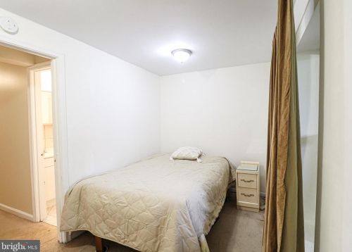 2910 Lisage Way, Silver Spring MD 20904-6705 exterior