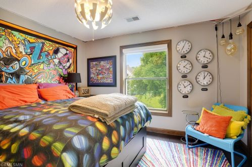 10147 Bridgewater Pkwy, Saint Paul MN  55129-8587 exterior