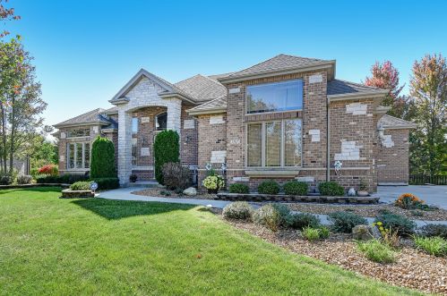 10511 Julie Ann Ln, Orland Park, IL 60467-5610