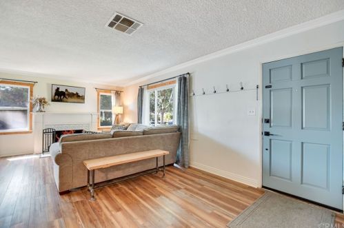 4610 Emerson St, Riverside CA  92506-2008 exterior