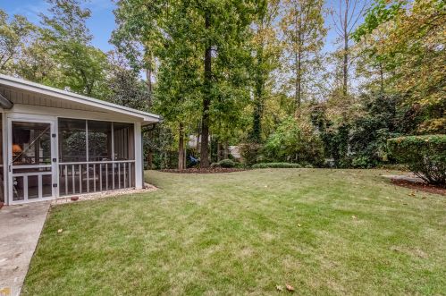445 Highbrook Dr, Atlanta GA  30342-2316 exterior