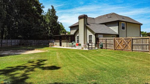 5393 Emily Cir, Ellenwood, GA 30294-4323