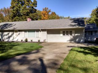 6759 Glenview Rd, Cleveland OH  44143-3514 exterior