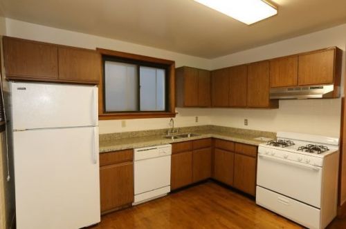 1246 Diversey Pkwy, Chicago, IL 60614-1202