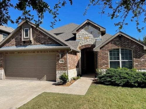 8120 Black Sumac Dr, Fort Worth TX  76131-3580 exterior