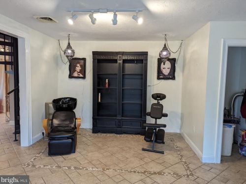 1012 Broadway, Hanover PA 17331-2500 exterior