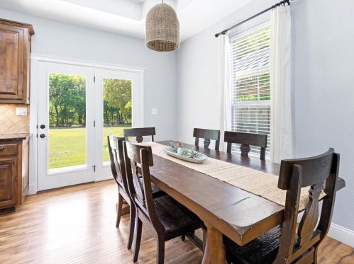 201 Bluebonnet Ct, Fort Worth TX  76035-5861 exterior