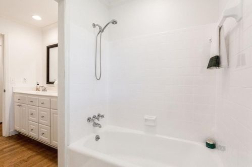 2798 Evans Woods Dr, Atlanta GA  30340-4814 exterior