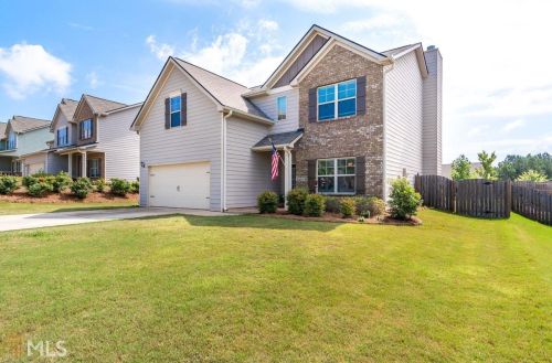 9116 Alden Dr, Locust Grove, GA 30248-2452