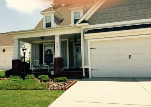 4401 Maple Leaf Ln, Wilson, NC 27893-3891