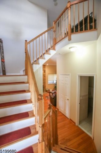 113 Overlook Dr, Hackettstown NJ  07840-4614 exterior