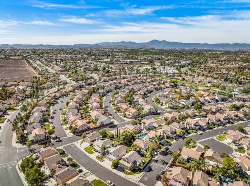 7631 Canberra Way, Riverside CA  92508-6067 exterior