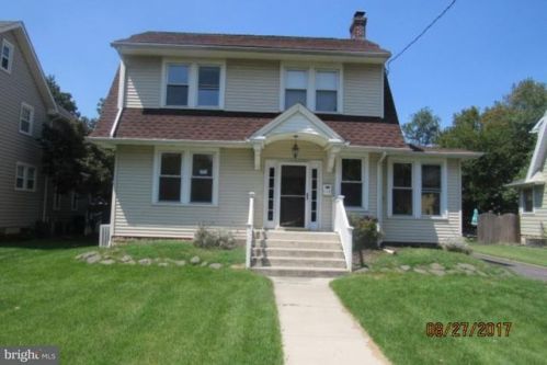 116 Leconey Cir, Palmyra, NJ 08065-1321
