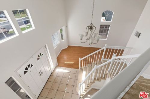 9193 Middlefield Dr, Riverside CA  92508-6258 exterior