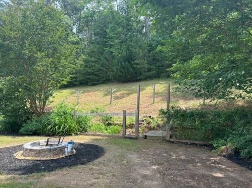 152 Mill Stone Dr, Dawsonville, GA 30534-3414