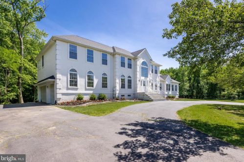 265 Mt Laurel Rd, Mount Laurel NJ  08054-9557 exterior