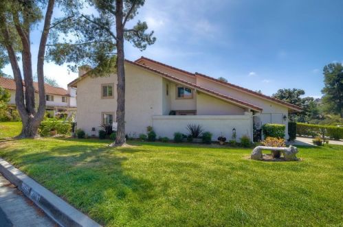 6508 Camino Capistrano, Carlsbad CA  92009-4520 exterior