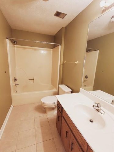 664 Sugar Creek Trl, Conyers GA  30094-3808 exterior