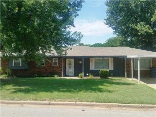 405 Magnolia St, Crescent, OK 73028-9049