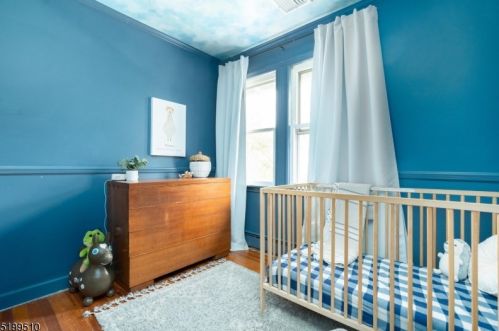 86 Midland Blvd, Maplewood NJ  07040-1810 exterior