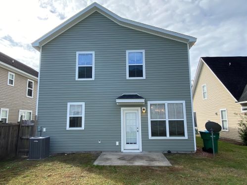 353 Chemistry Cir, Ladson SC  29456-5294 exterior