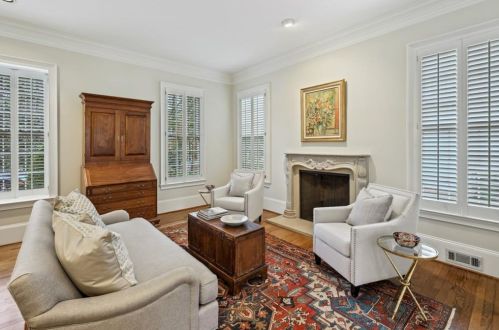 1041 Farmington Ln, Atlanta GA  30319-2811 exterior