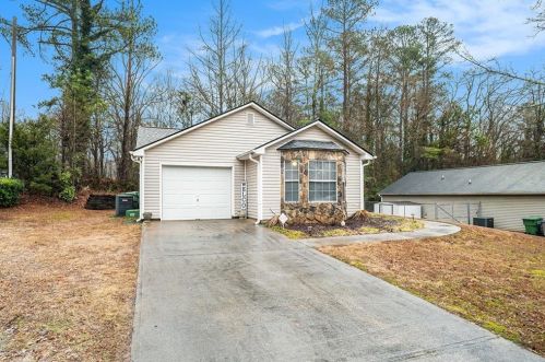 1303 Creek View Dr, Monroe, GA 30655-2292