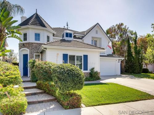 1585 Glencrest Dr, San Marcos, CA 92078-1024