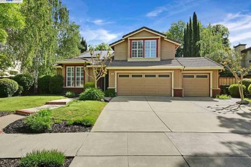780 Vivian Dr, Livermore, CA 94550-8148