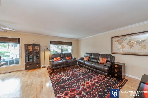 812 Saratoga Ln, Buffalo Grove IL  60089-4226 exterior