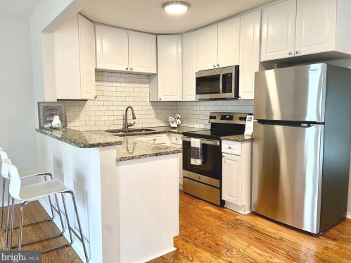 9556 Inverary Ct, Lorton, VA 22079-1912