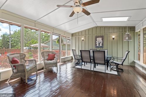 789 Heather Dr, Saint Paul MN  55126-3117 exterior