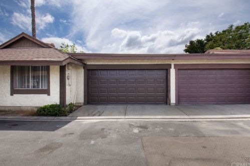 9211 Admiralty Ave, Riverside CA  92503-3348 exterior