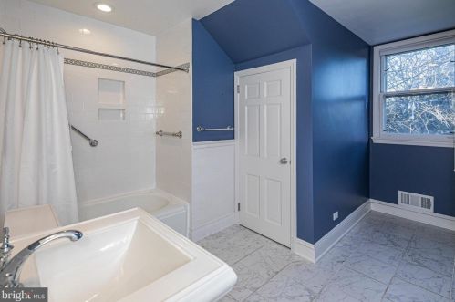 161 Elm Rd, Princeton NJ  08540-2521 exterior