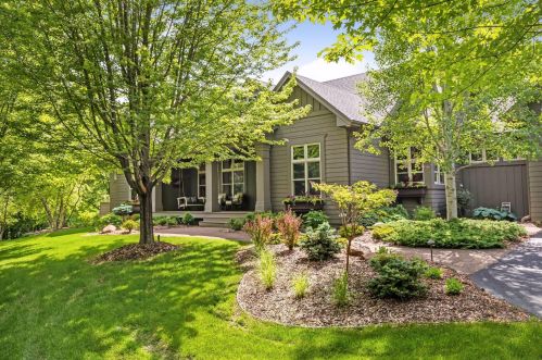 2165 Charlton Rd, Saint Paul MN  55118-4738 exterior