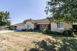 3845 Sunglow Dr, Redding, CA 96001-6147
