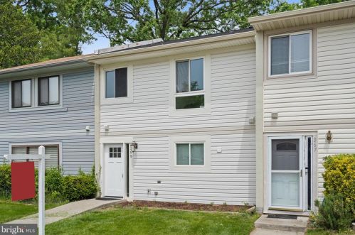 369 Reneau Way, Herndon, VA 20170-4519