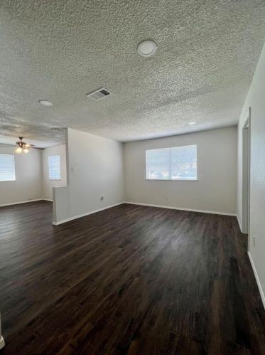 5641 Conroy St, Fort Worth TX  76134-2209 exterior