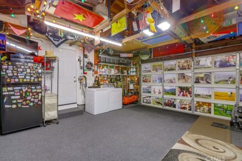 305 Kenmore St, Anaheim CA  92804-2114 exterior