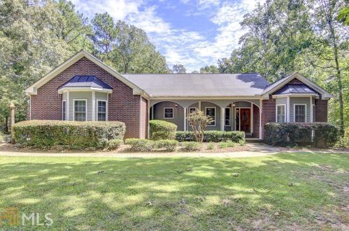394 Holbrook Rd, Newnan, GA 30263-5093