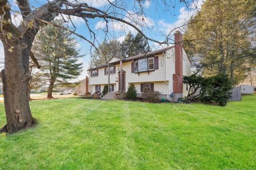49 Steep Rd, Wapping CT  06074-1339 exterior
