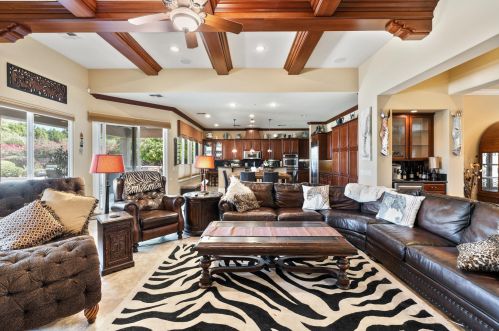 80216 Honey Creek Ln, Indio, CA 92201-8853