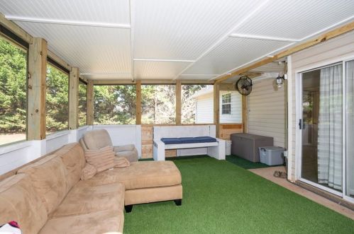 122 Meadow View Dr, Jackson GA  30233-2908 exterior