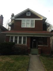 2113 Noyes St, Evanston, IL 60201-2557