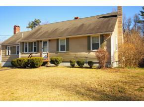 44 Academy Ave, Atkinson, NH 03811-2205