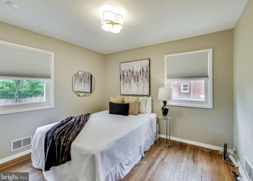 10706 Blossom Ln, Silver Spring MD 20903-1001 exterior