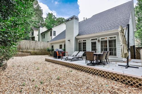 2491 Emerald Ridge Ct, Atlanta GA  30345-1600 exterior