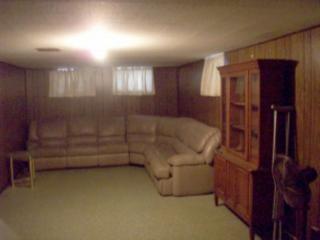 3796 Strandhill Rd, Cleveland OH  44128-1638 exterior