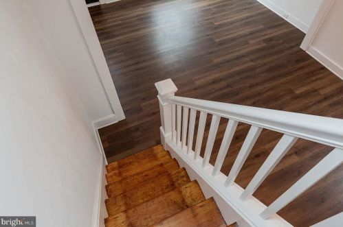 535 Strawberry St, Lancaster PA  17602-4466 exterior